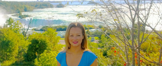 Joanne at Niagara Falls